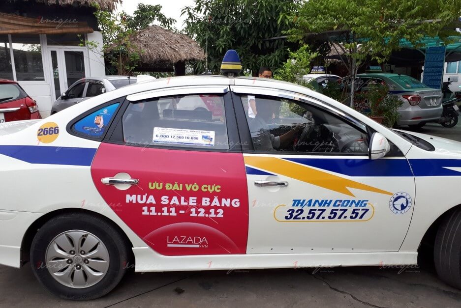 quảng cáo taxi