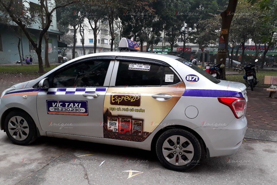 quảng cáo trên taxi vic