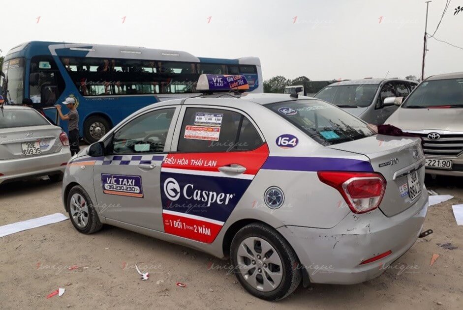 quảng cáo trên taxi vic