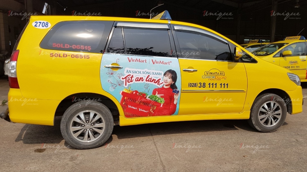 Chiến dịch quảng cáo trên taxi của VinMart