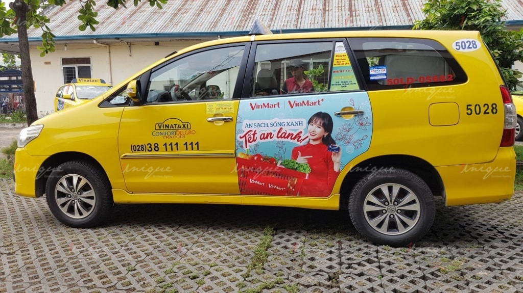 Chiến dịch quảng cáo trên taxi của VinMart