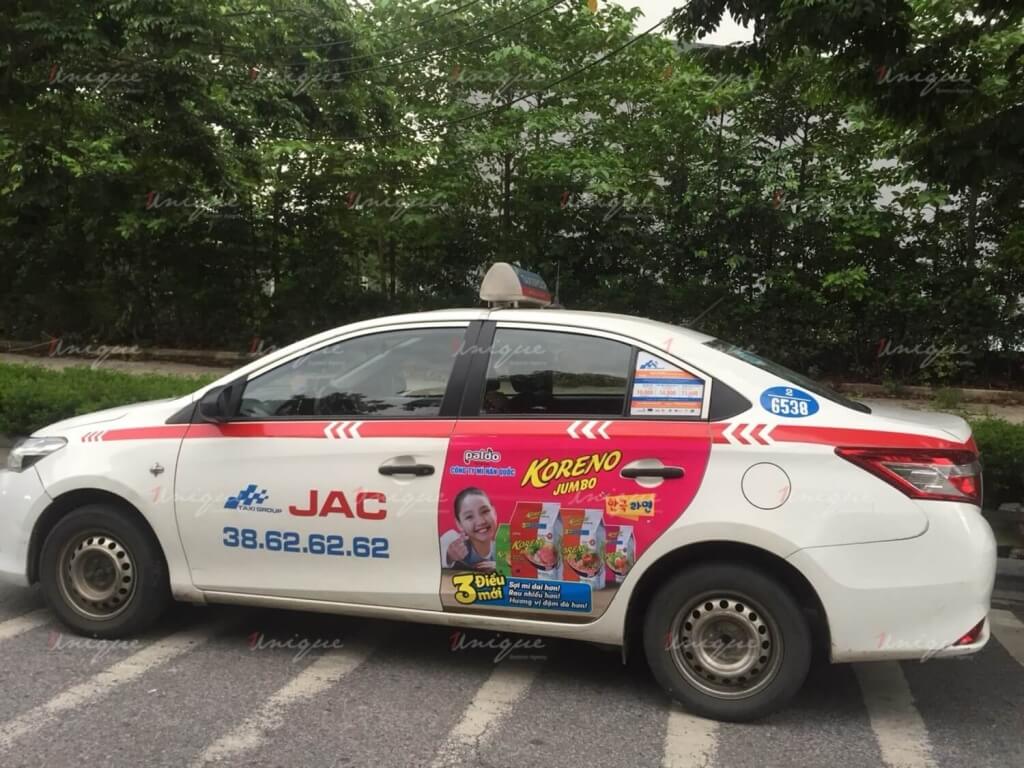 Quảng cáo trên taxi của Koreno 