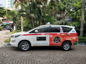 Dịch vụ quảng cáo trên taxi Group